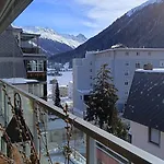 Apartmán Luxury Penthouse 4 Bedroom 8 Min Walk To Wef