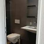 Luxury Penthouse 4 Bedroom 8 Min Walk To Wef Apartmán *