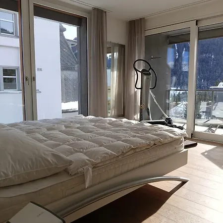 Apartment Luxury Penthouse 4 Bedroom 8 Min Walk To Wef *