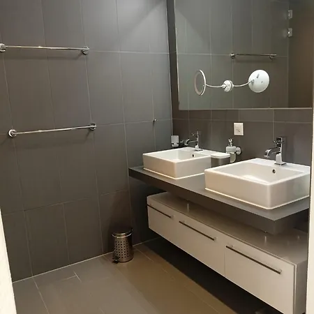 Apartment Luxury Penthouse 4 Bedroom 8 Min Walk To Wef *