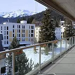 Luxury Penthouse 4 Bedroom 8 Min Walk To Wef * דאבוס